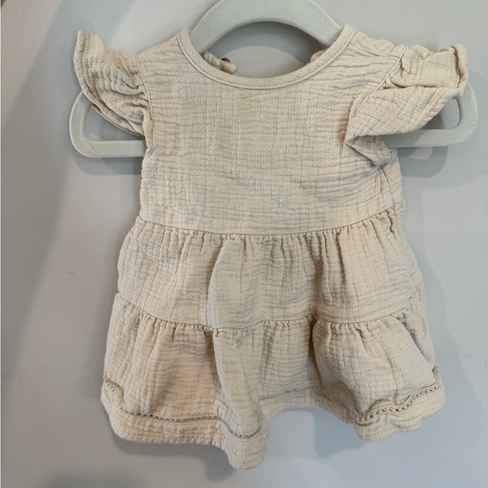 Quincy Mae Textured Cream Baby Outfit